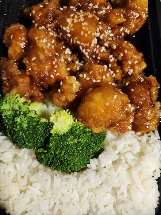Meiwei East Chinese & Pan Asian Bistro Picture 4