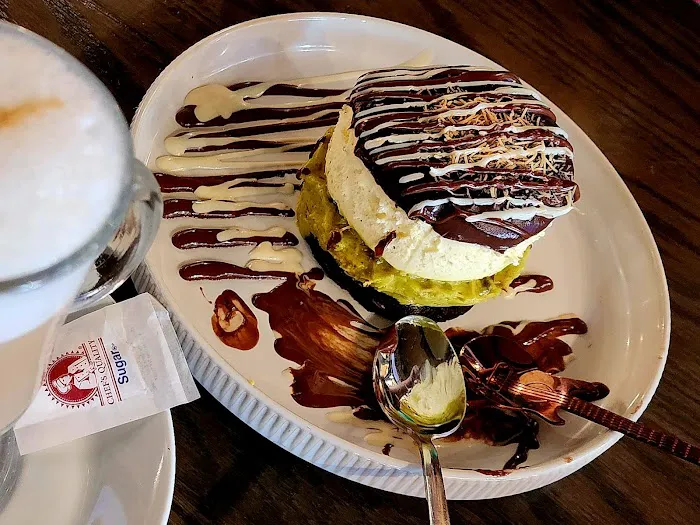 Roma Coffee Bar Restaurant & Pizzeria Picture 6