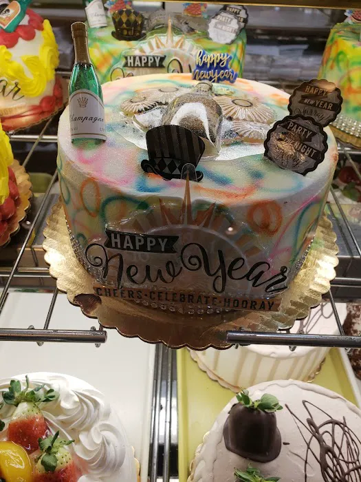 Lakeview Bakery Picture 7