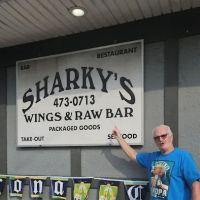 Sharky's Wings & Raw Bar ico