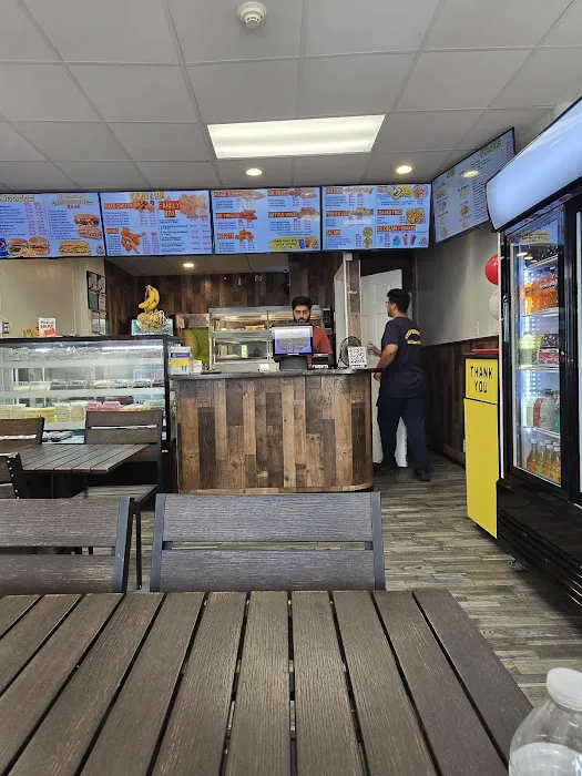 Chicken House & Grill Picture 8