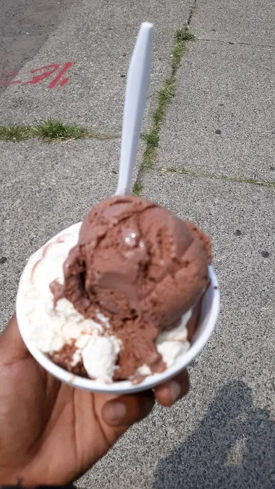 Bachi’s Ice Cream Picture 8