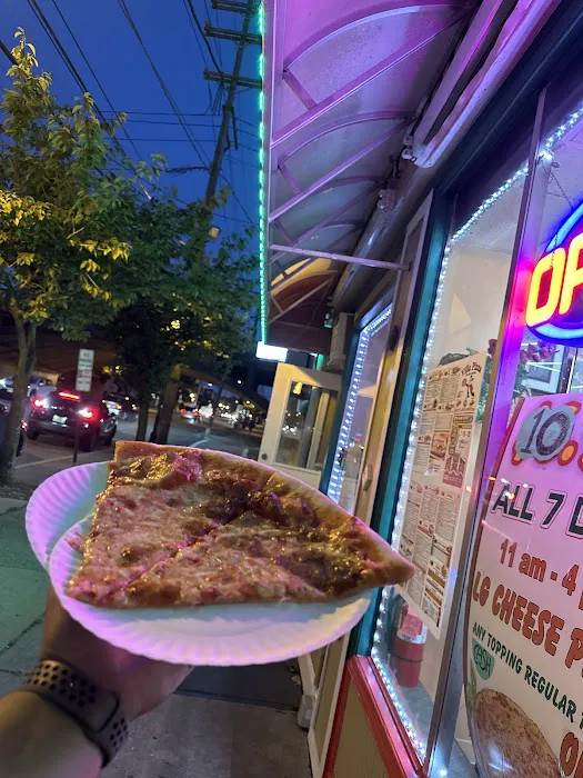 Villa Pizza Picture 4