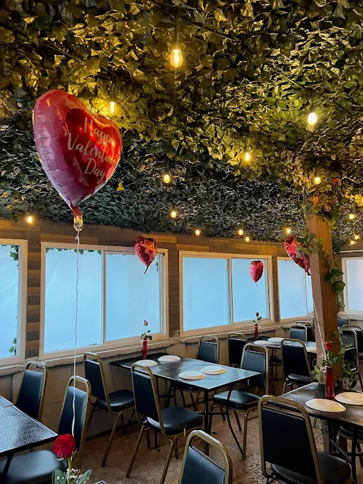 Kamils Restaurant Picture 2