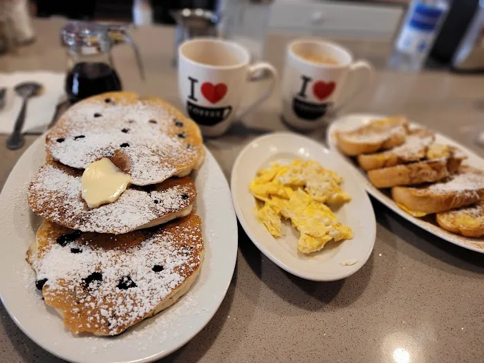 George's Coffee Shop Picture 2
