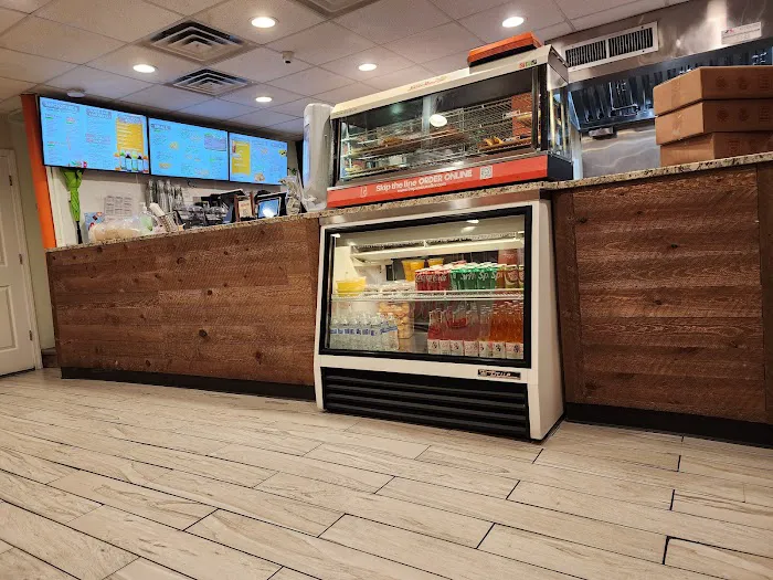 Tropical Juice Bar Picture 2
