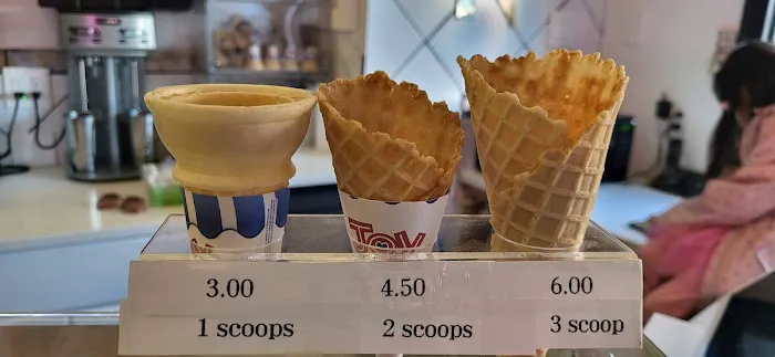 G&G Ice Cream Picture 3