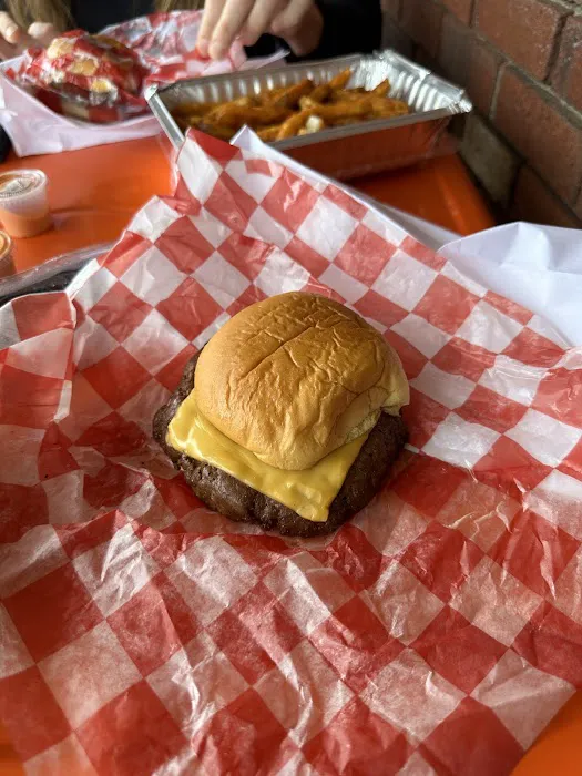 Chopped Cheese House Picture 3