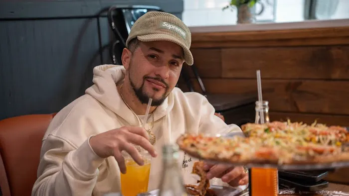 Wahizza Pizzeria (Dominican-Italian) Restaurant Picture 2