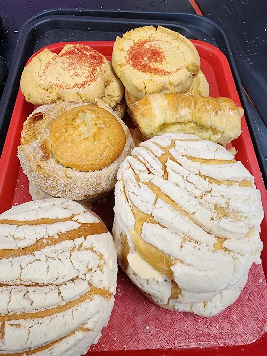 La Jarochita Bakery Picture 1