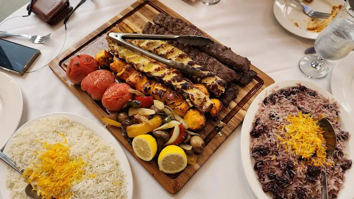 Colbeh Restaurant Picture 5