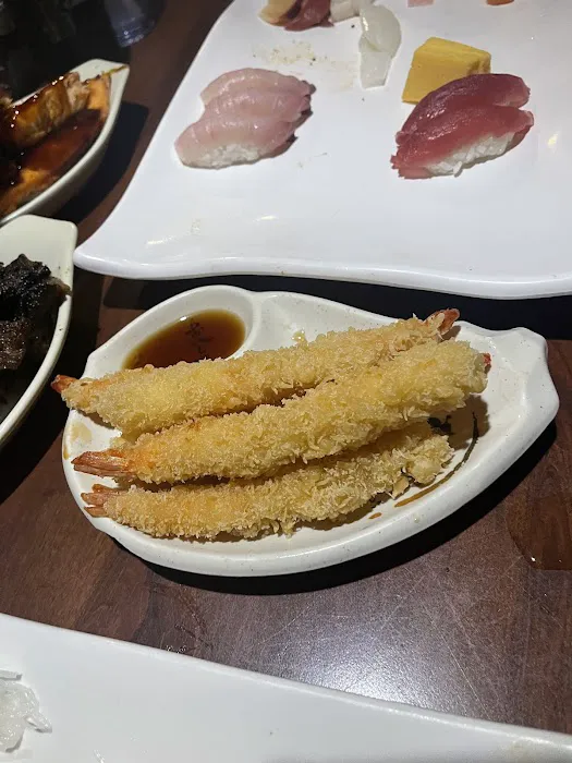 Sushi Palace Picture 4