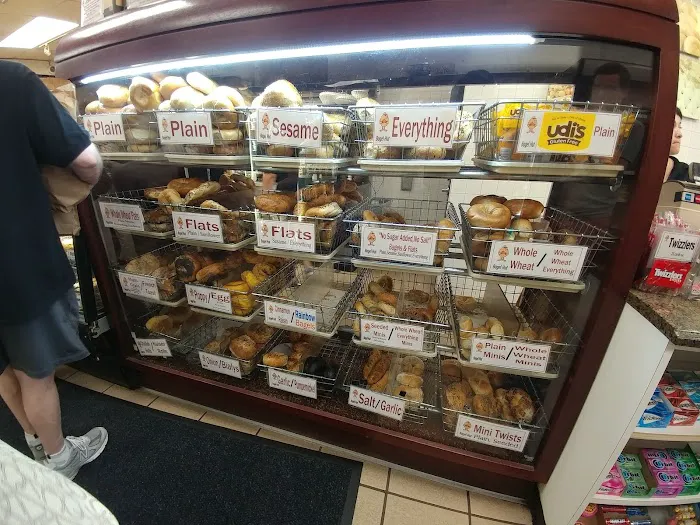 Bagel Hut Picture 7