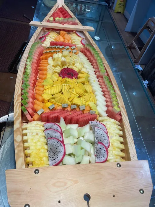 Paradise Pizza & Sushi Picture 7