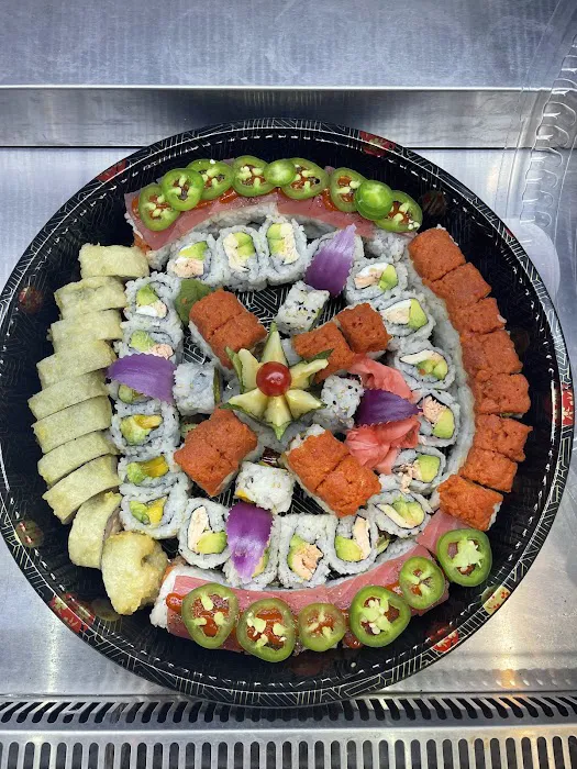 Paradise Pizza & Sushi Picture 9