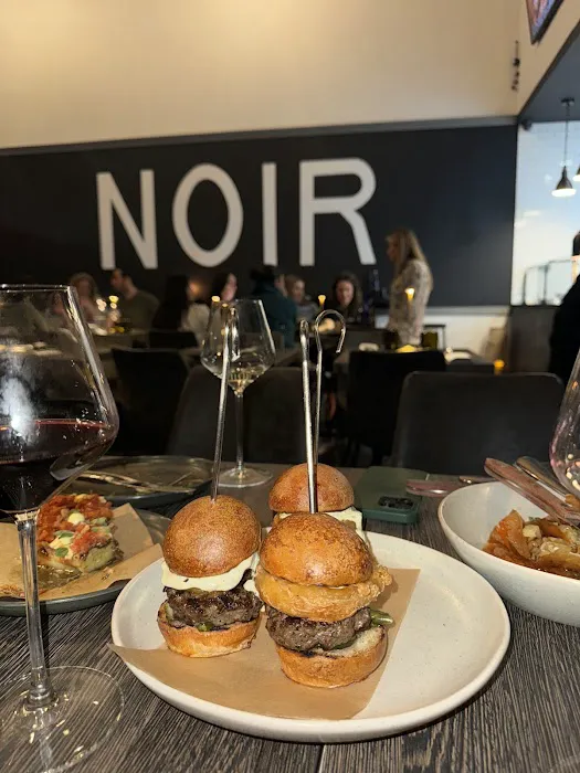 NOIR Long Island Picture 9