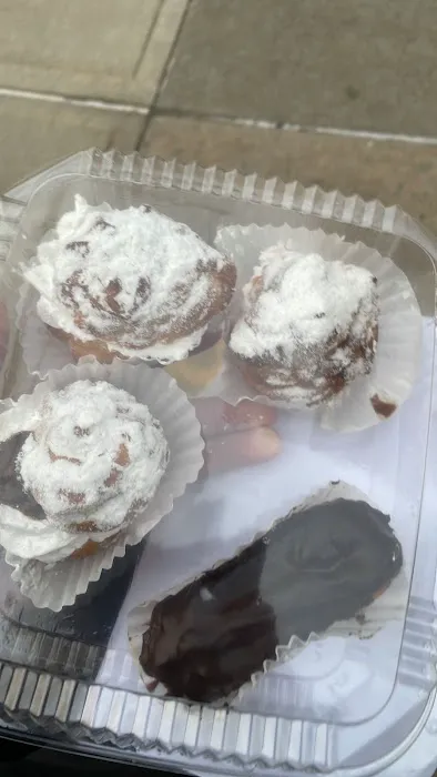 French Kosher Bakery Picture 1
