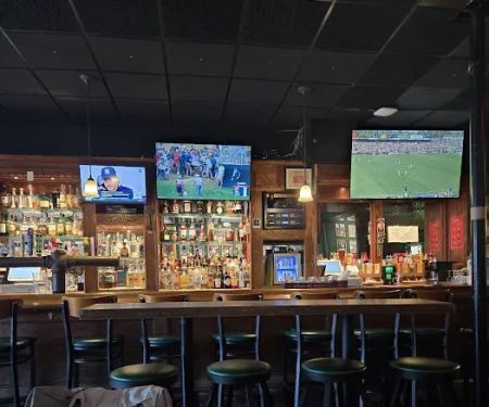 Greens Irish Pub