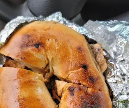 435 Manhasset Deli