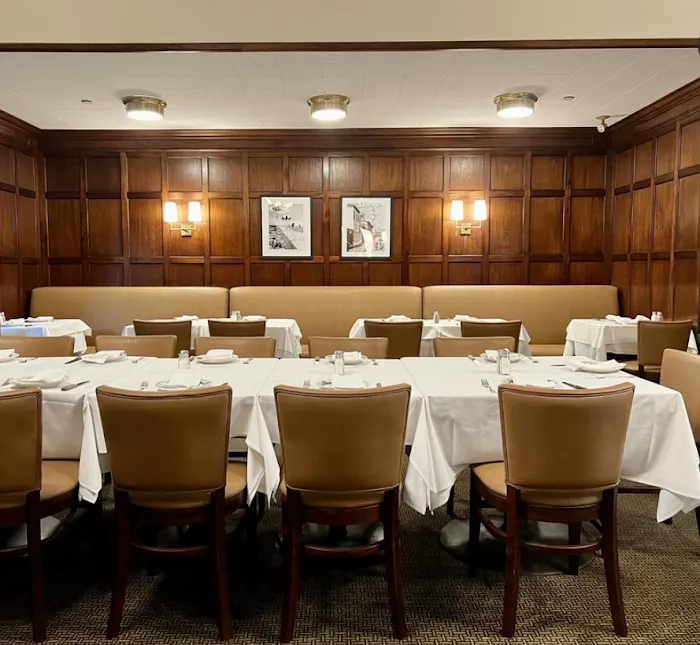 Peter Luger Steak House Picture 5