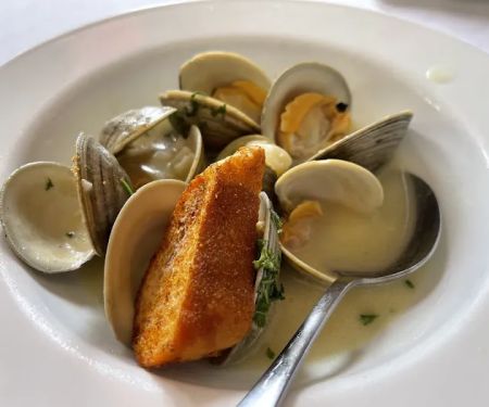 Galo Tavern18 - Restaurant & Bar