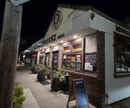 Memories 2 Bar & Grill