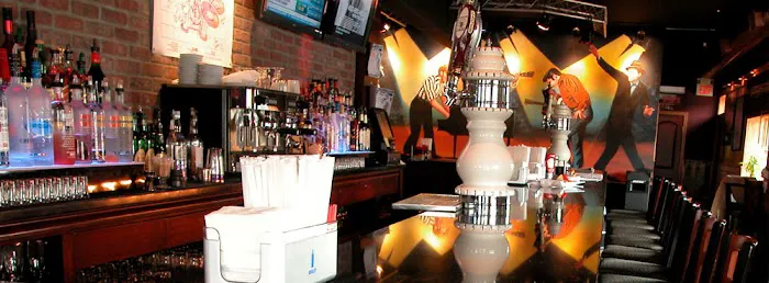 Memories 2 Bar & Grill Picture 9