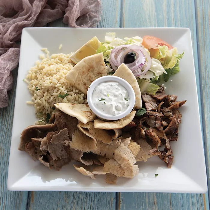 Yummy Gyro - Williston Park Picture 7