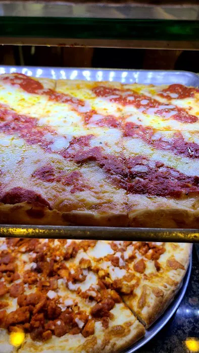 Frantoni's Pizzeria & Ristorante Picture 3