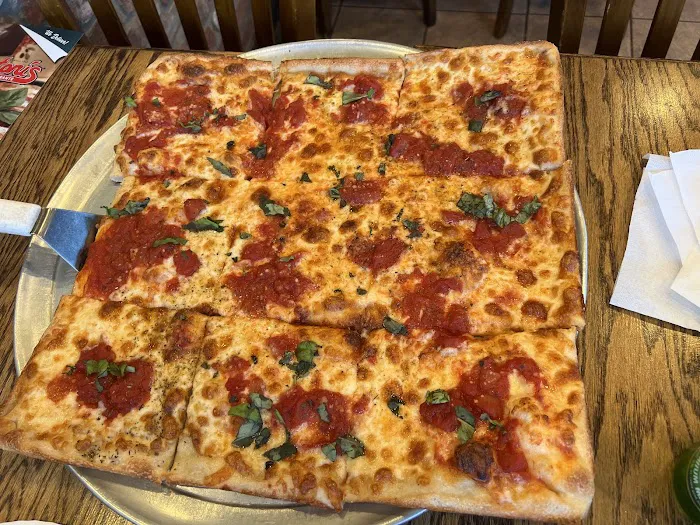 Frantoni's Pizzeria & Ristorante Picture 6