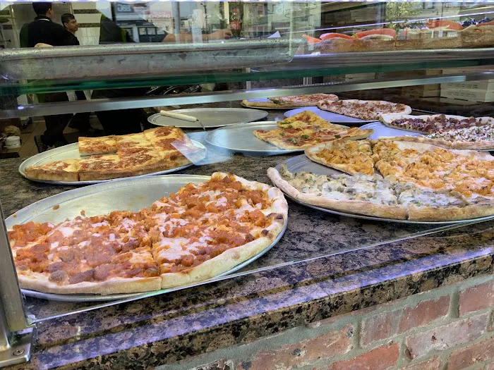 Frantoni's Pizzeria & Ristorante Picture 9