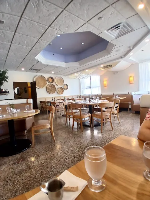 Americana Eatery & Bar Picture 4