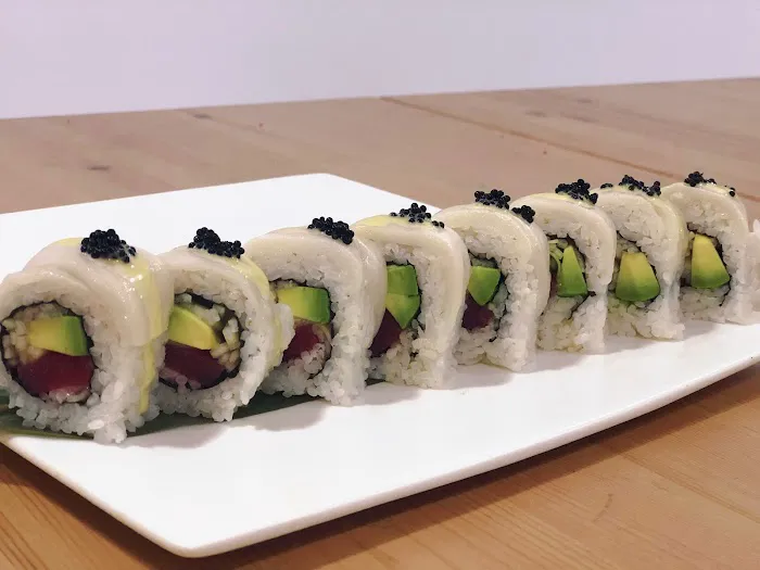 J San Sushi Picture 3