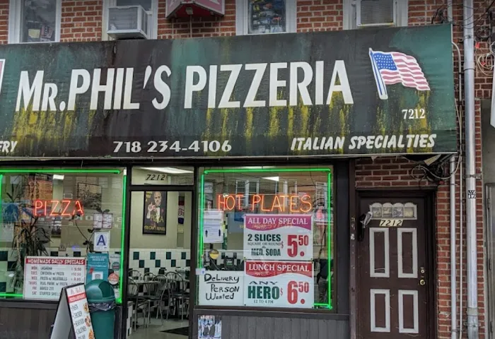 Mr. Phil's Pizza Picture 8