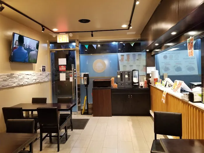 HALAL Xpress Asian Fusion Picture 1