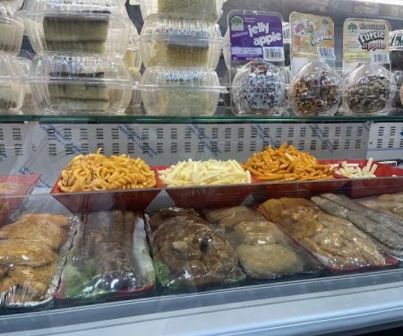Deli & Grocery