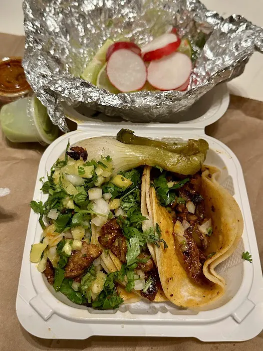 Tacos Los Primos Picture 1
