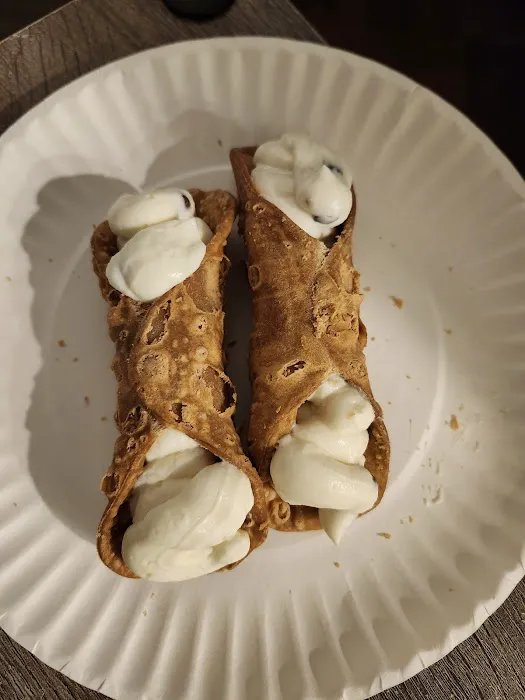 Cannoli Plus Picture 6