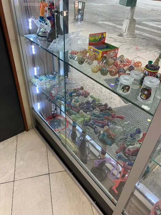 A & I Deli & Grocery Picture 2