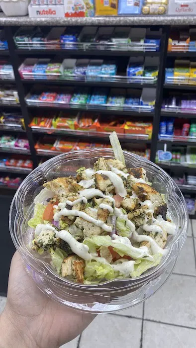 Fresh gourmet deli & juice bar Picture 5