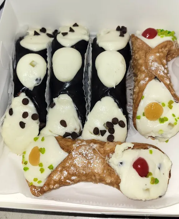 Rimini Pastry Shoppe Picture 4