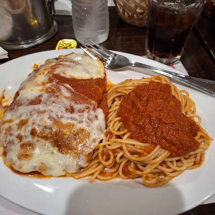 Torre's Italian Restaurant & Pizza Picture 9