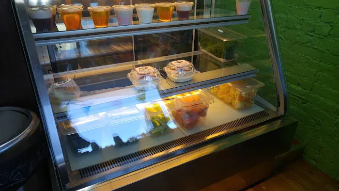 Y & P Deli Picture 7