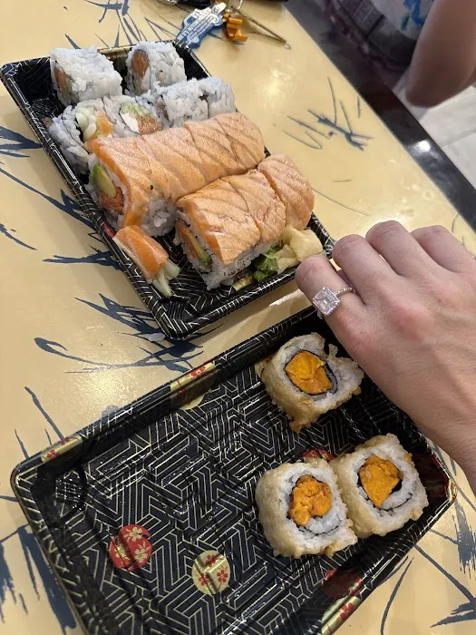 Sushi Meshuga Picture 2