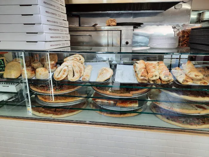 Perizia Kosher Pizza Picture 7