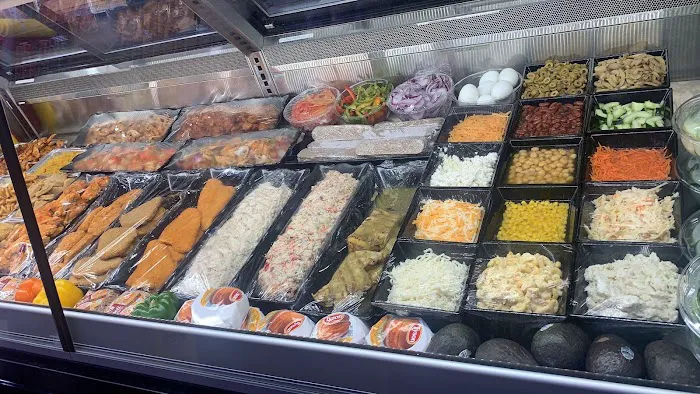Penuela Deli Grocery Picture 5