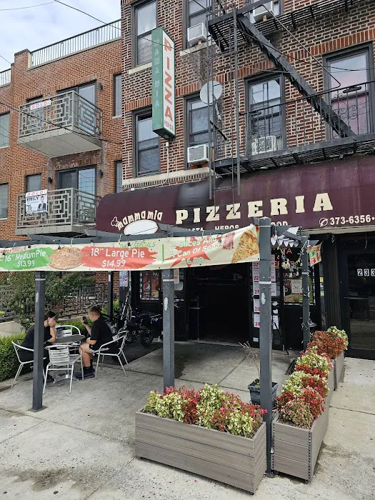 Mamma Mia Pizza Picture 4