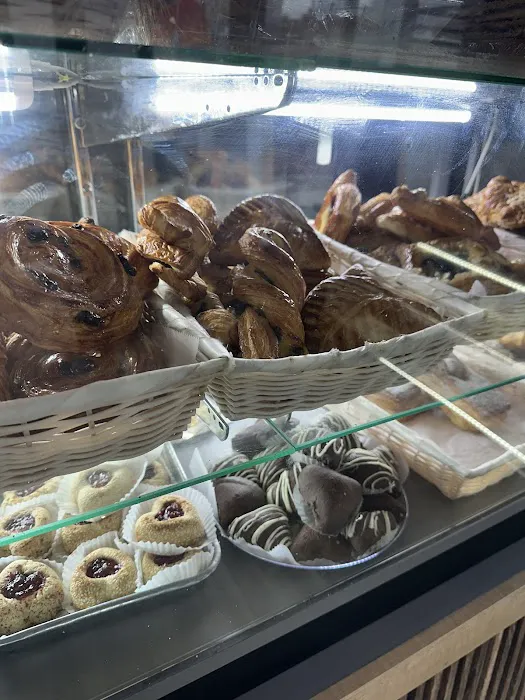 L'Algeroise French pâtisserie Picture 8