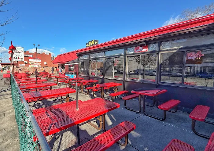 L&B Spumoni Gardens Picture 4