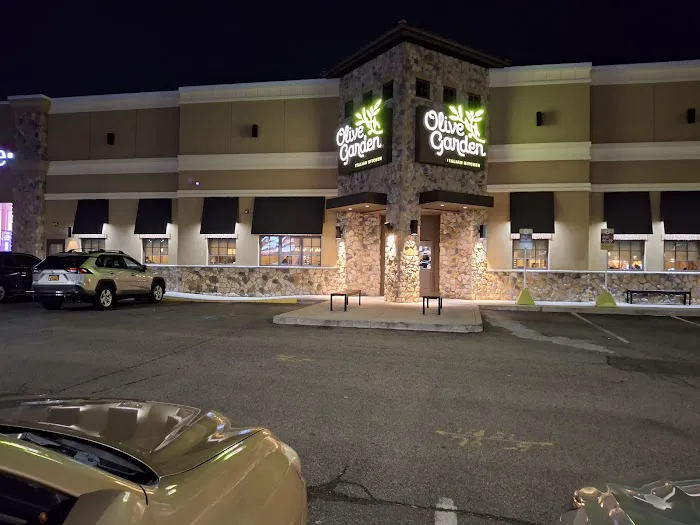 Olive Garden Italian Restaurant Picture 8